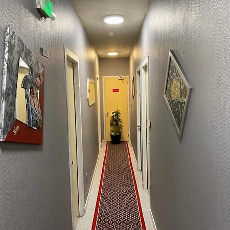 De Nantes Hotel