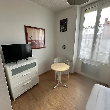 Szálloda De Nantes 3*
