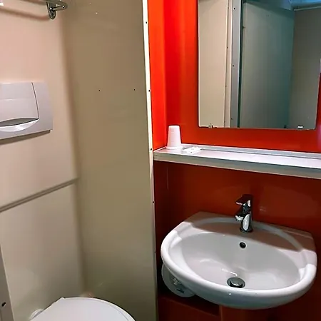 Szálloda De Nantes 3*